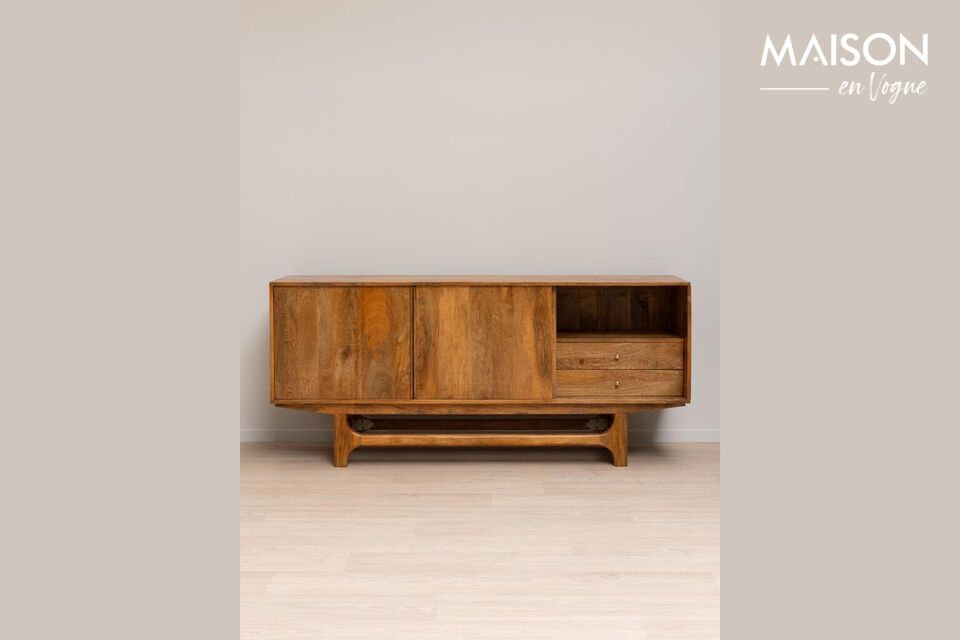 Das Sideboard Swann bietet mit seinen großzügigen Maßen von 180 cm Länge